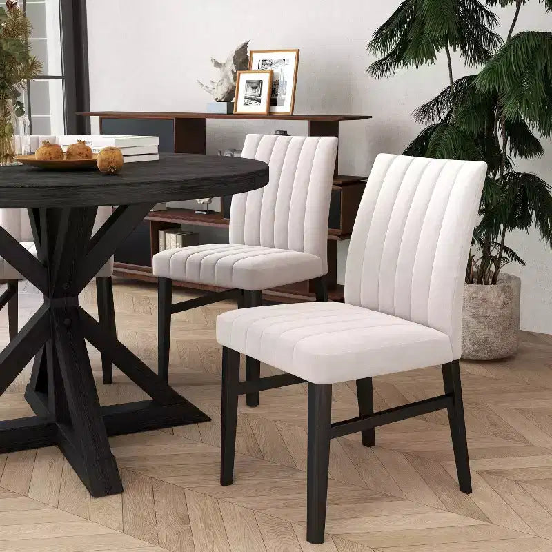 Ensemble de salle à manger rond 5 pièces Walton, table ronde avec piètement en croix et 4 chaises latérales