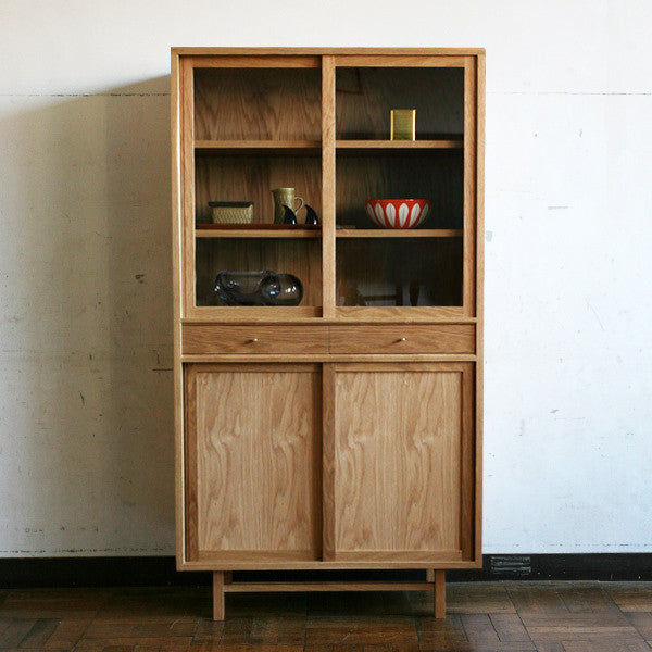 Armoire haute en chêne massif et noyer massif