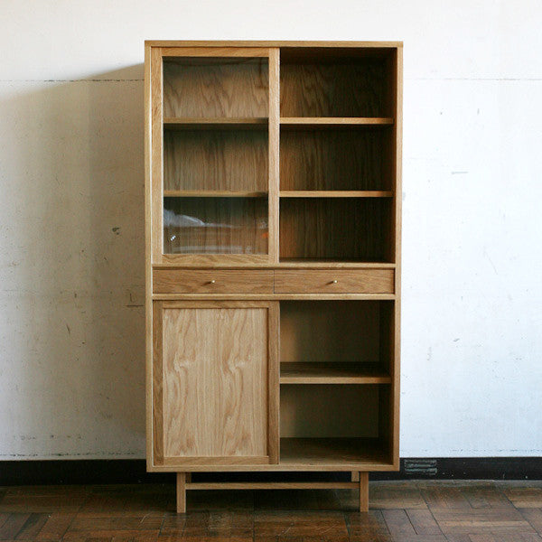 Armoire haute en chêne massif et noyer massif
