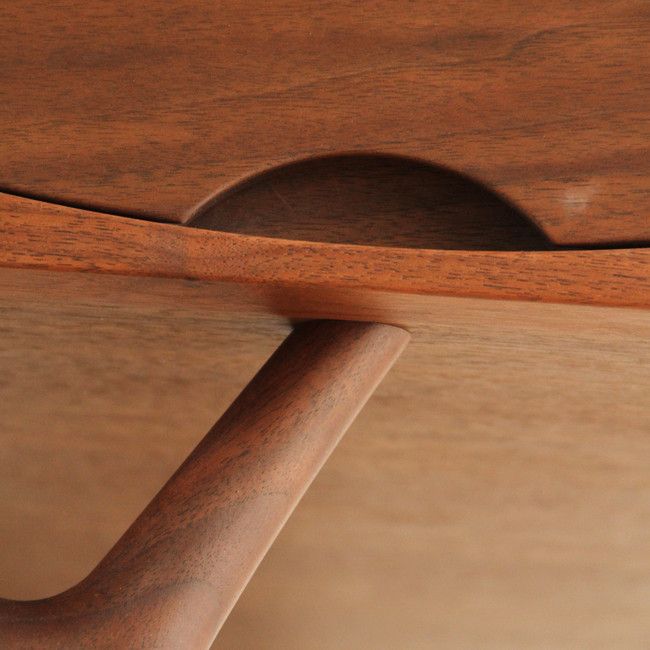 Bureau en bois massif plaqué bois