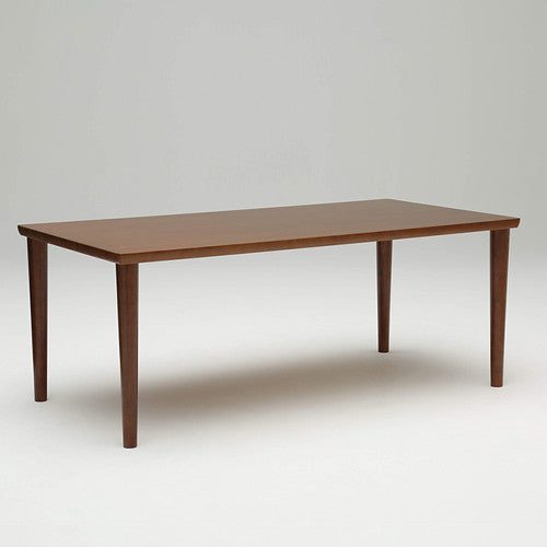 Noyer moderne de grande taille