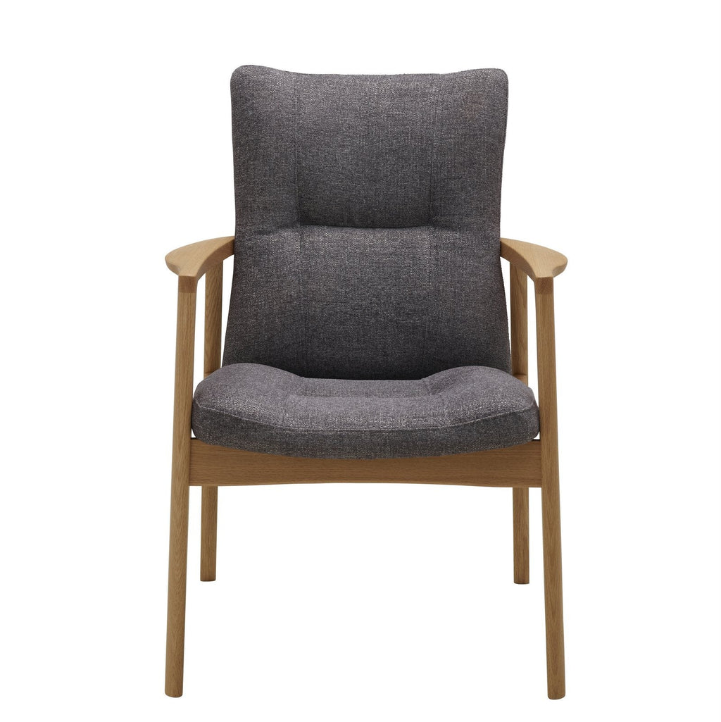 Chaise de salle à manger minimaliste en chêne massif