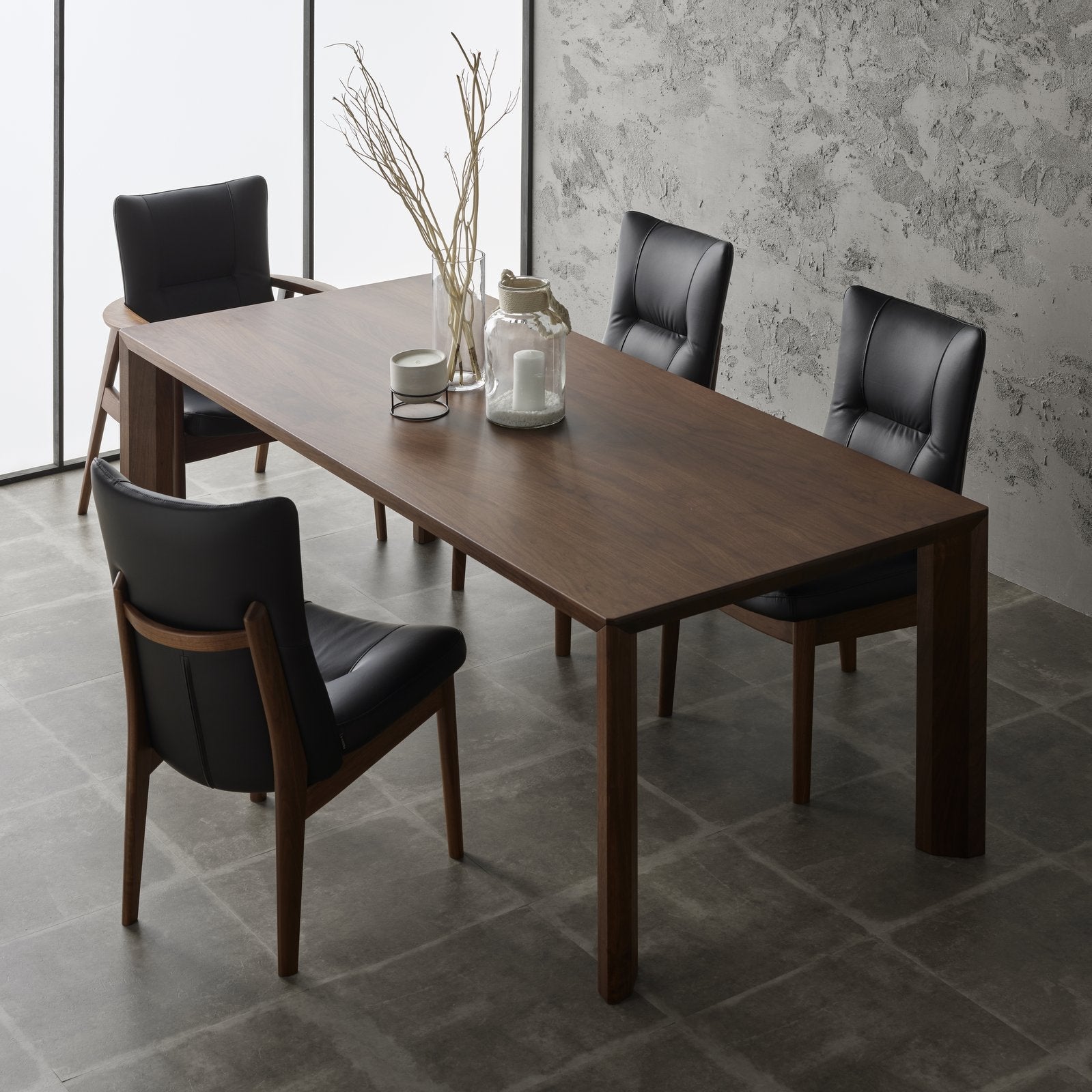 Chaise de salle à manger minimaliste en chêne massif