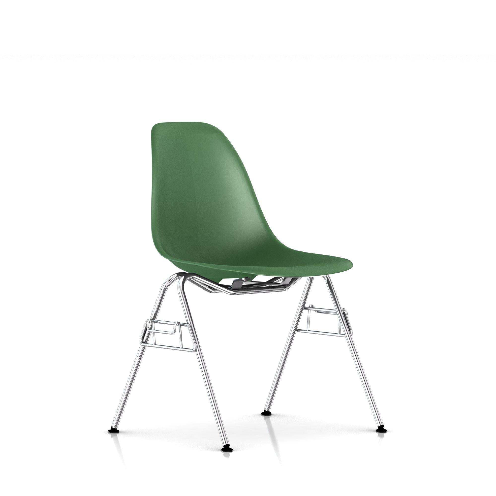 Chaise de salle à manger en métal et acier