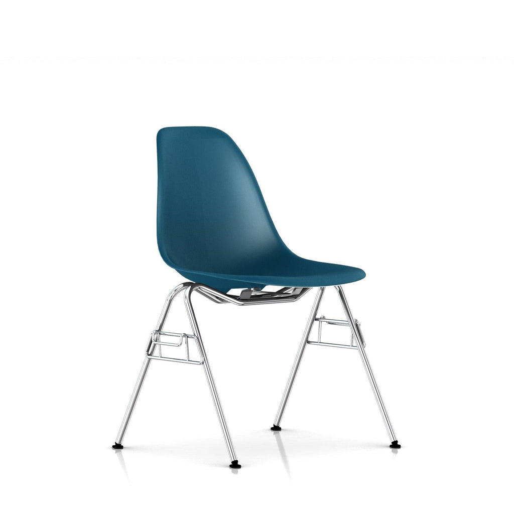 Chaise de salle à manger en métal et acier