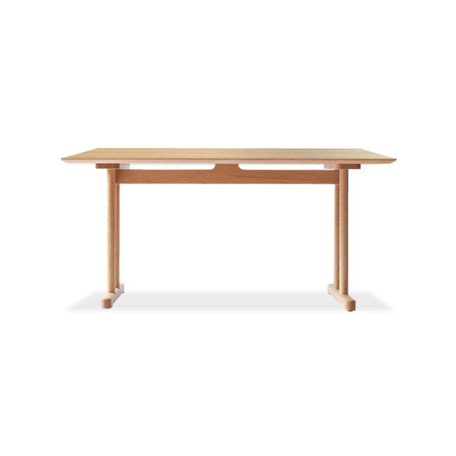 Grande table à manger en bois massif