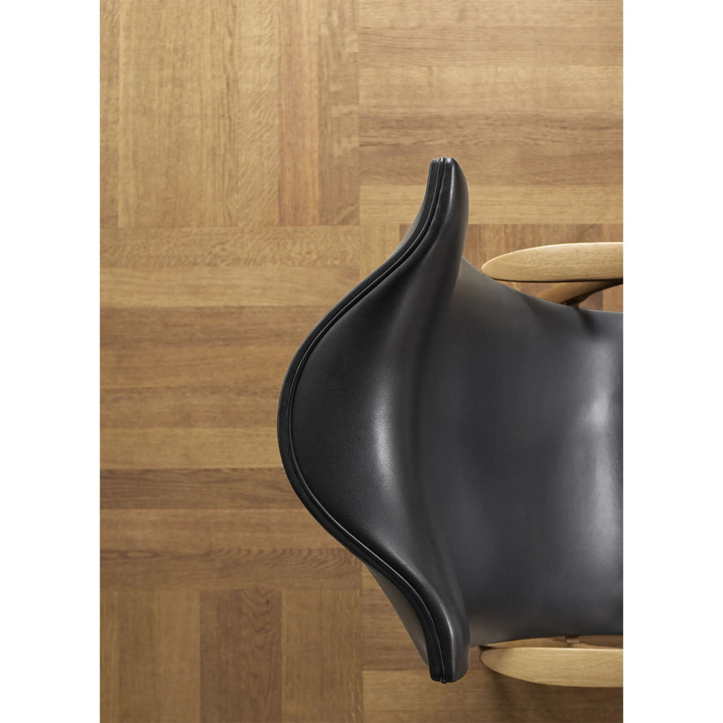 Fauteuil en chêne massif