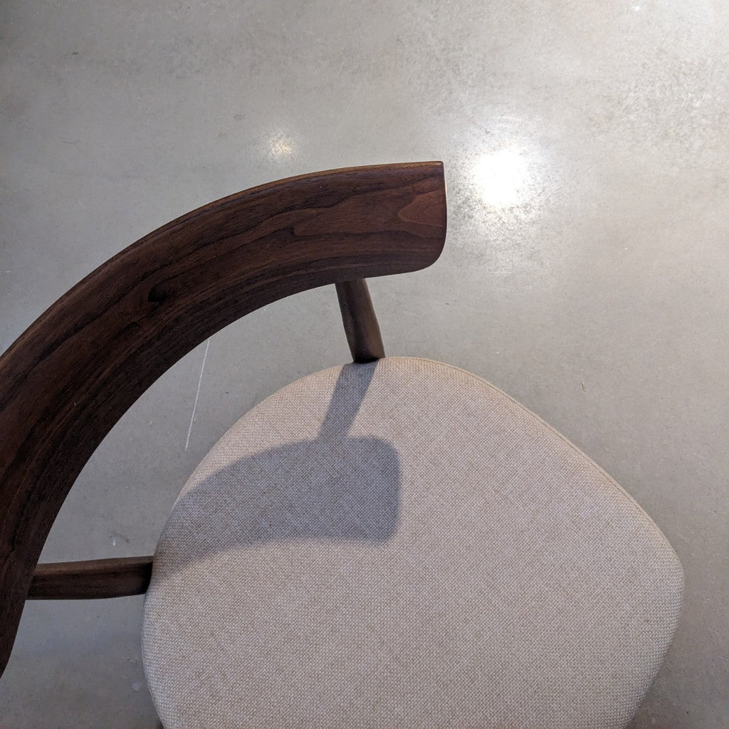 Tiroirs de chaise de salle à manger rembourrée en noyer massif